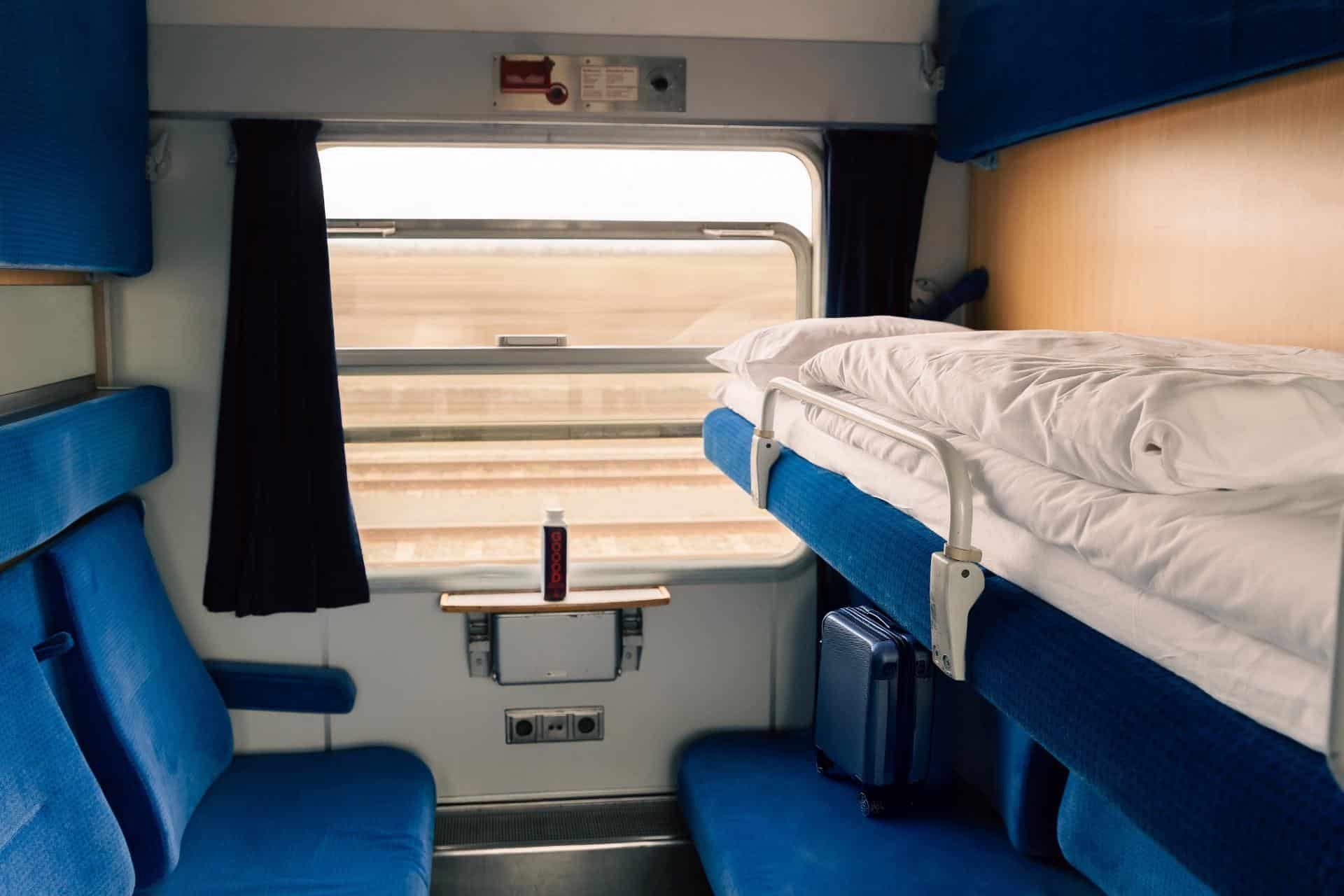 Comfort Standard Class cabin on European Sleeper, with single bed set up.